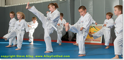 Group Kicks at September 2009 Promotion Exam